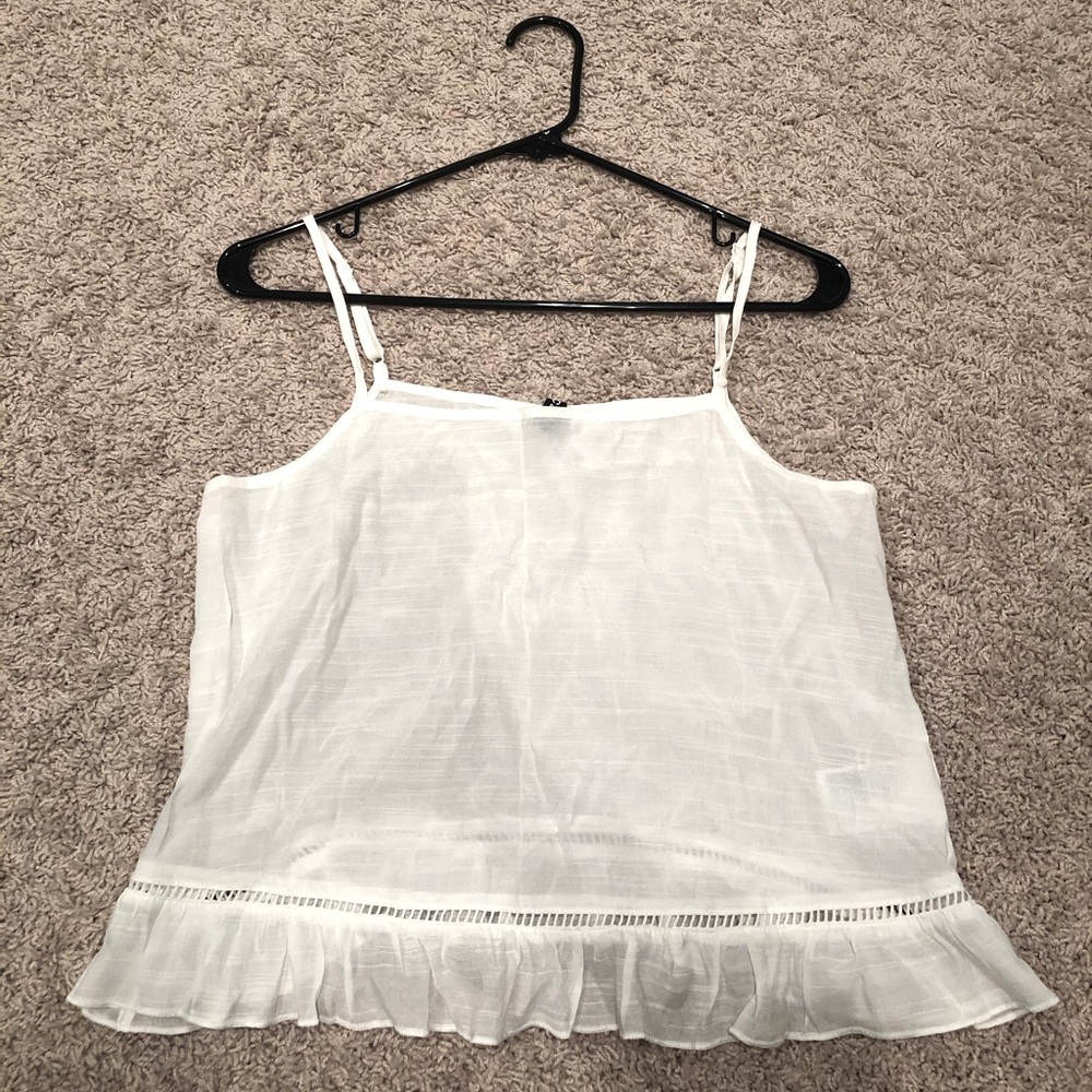 Cute white tank.